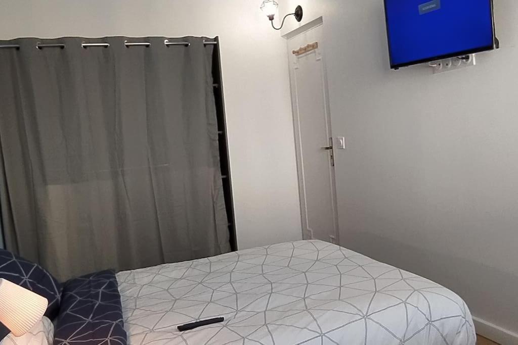 Parisian Cosy Flat With Balcony Apartment Argenteuil Luaran gambar